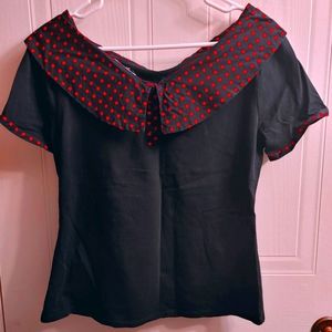 🍒Black retro sweater with red polka dots.